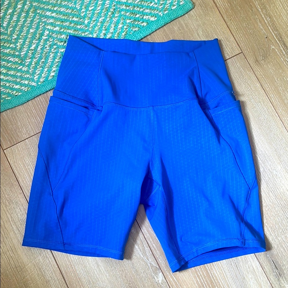 Spyder Women's Vibrant Blue Bike Shorts with Pockets! Size Small